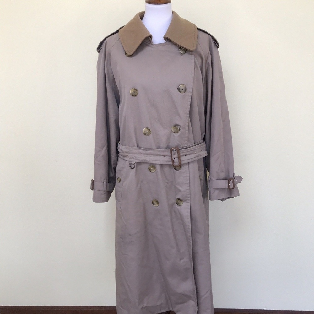 Burberrys' London Men Size 40 Beige Trench Coat